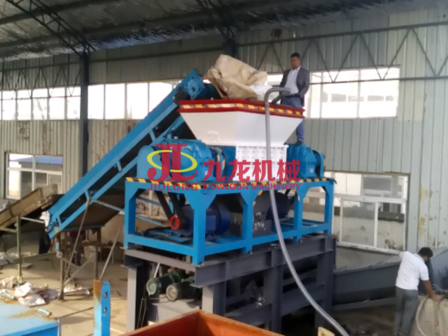 安徽編織袋粉碎生產線現(xiàn)場