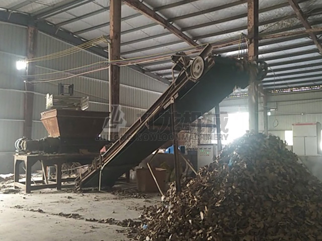 湖南廢紙撕碎、粉碎生產線現(xiàn)場